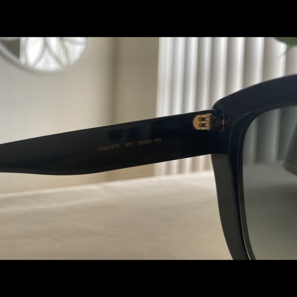 Gucci Cat eye style sunglasses - Picture 5 of 8